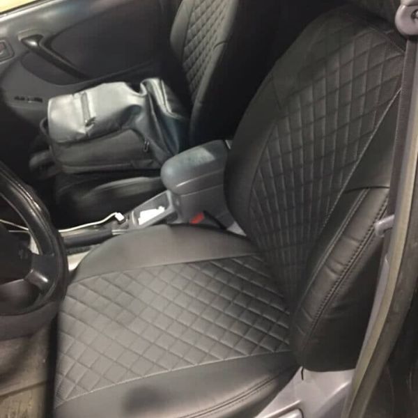 Чехлы Автопилот на Toyota RAV 4 2 (XA20) (2000-2006) Чехлы Автопилот на Toyota RAV 4 2 (XA20) (2000-2006)